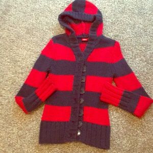 Thick sweater in great condition